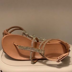 Reaction - Kenneth Cole flat sandal